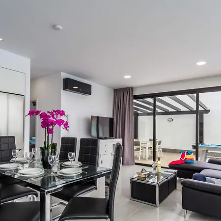 Suenos By * Κοραλέχο